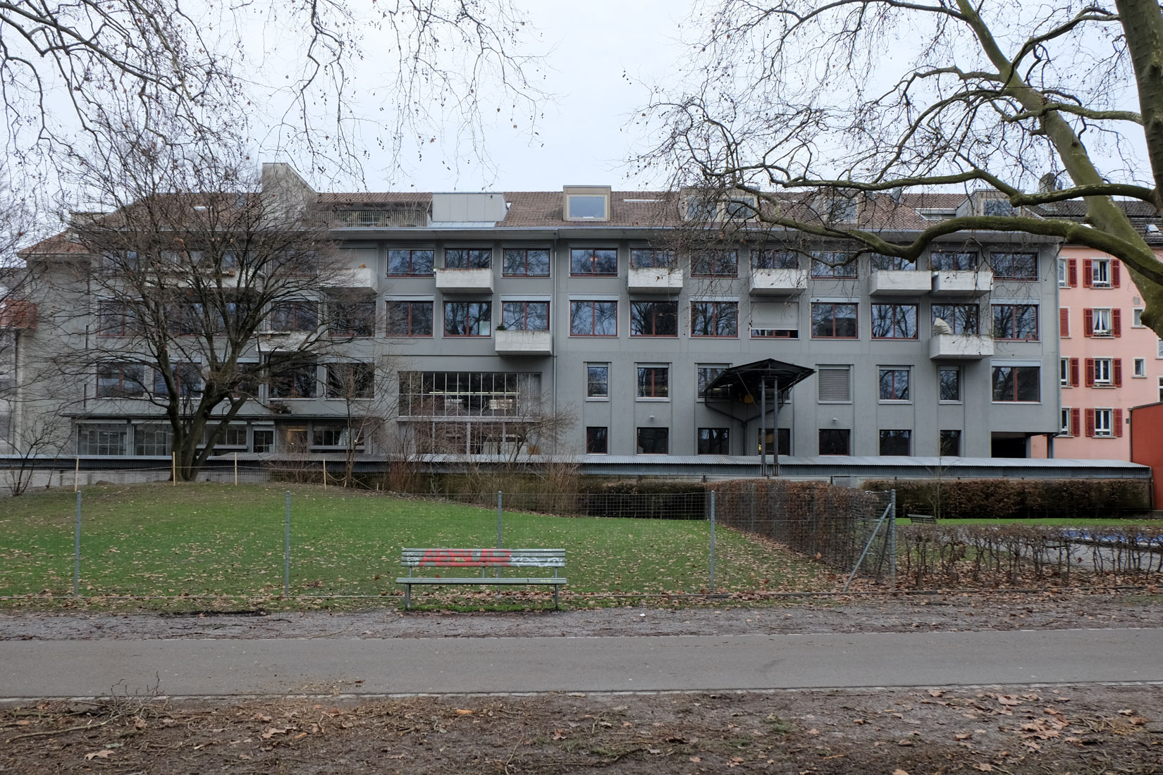 Meili Peter - Apartment Building Zypressenstrasse