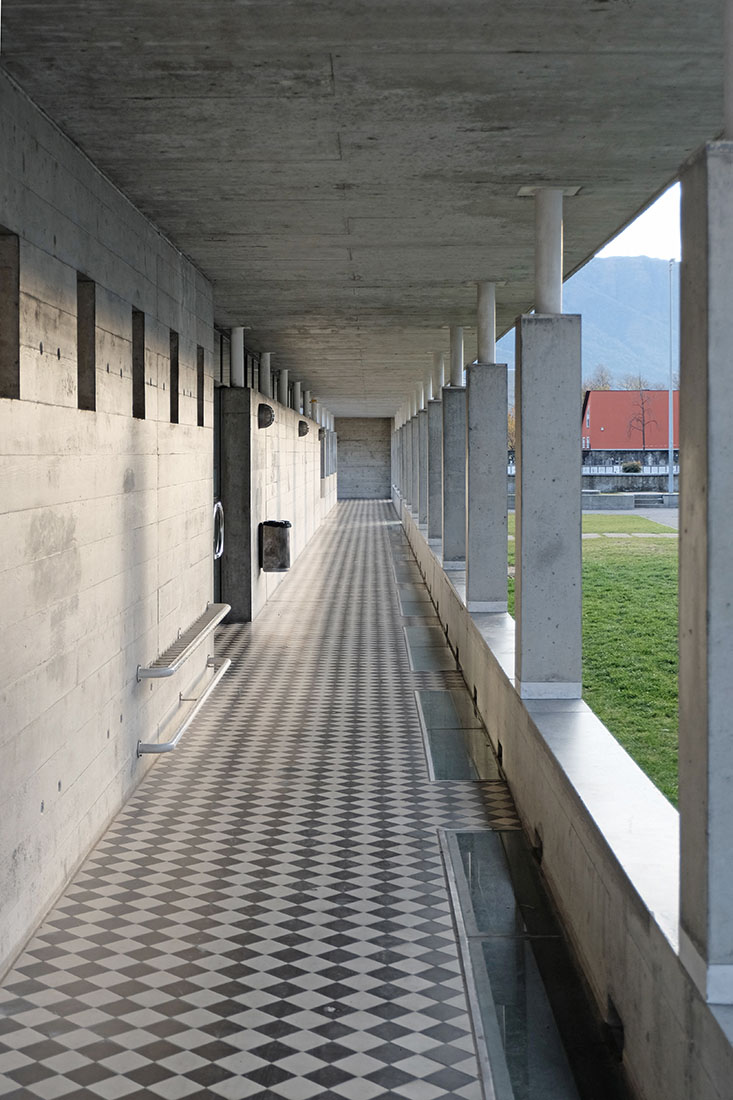 Luigi Snozzi - Gymnasium (Palestra) Monte Carasso