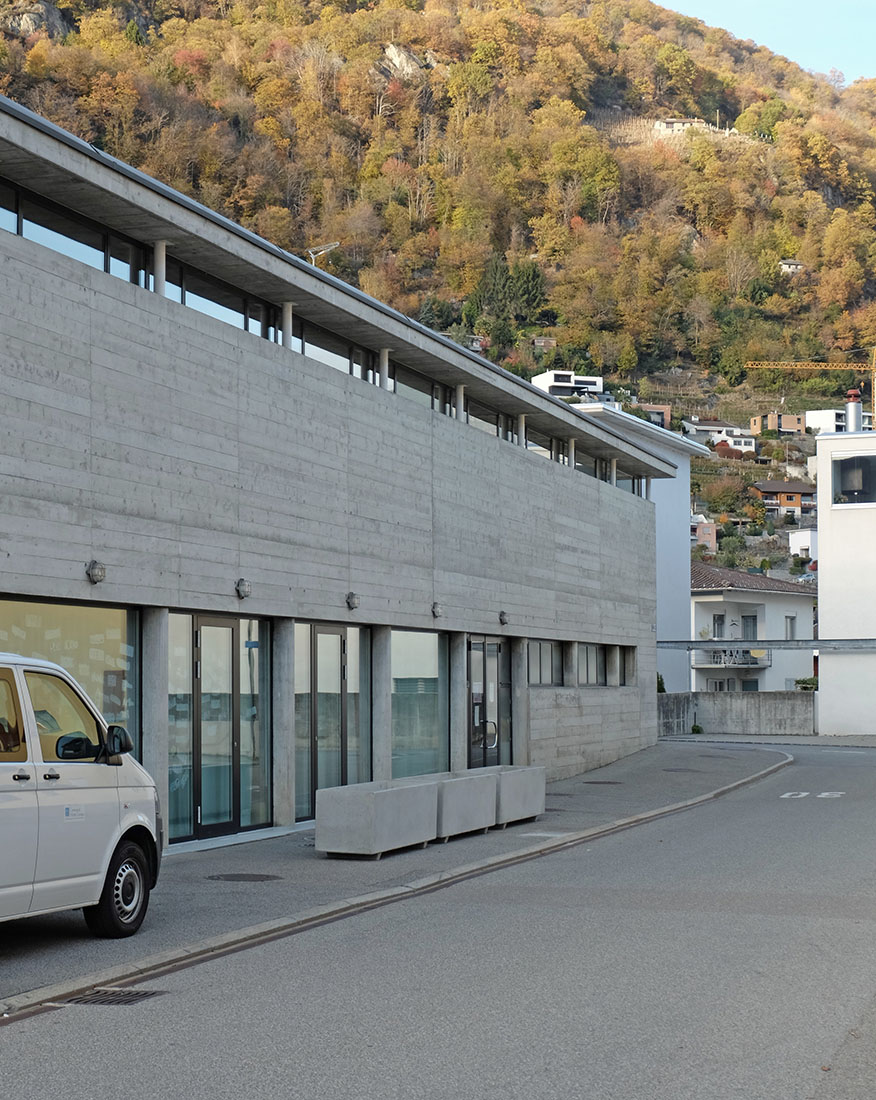 Luigi Snozzi - Gymnasium (Palestra) Monte Carasso