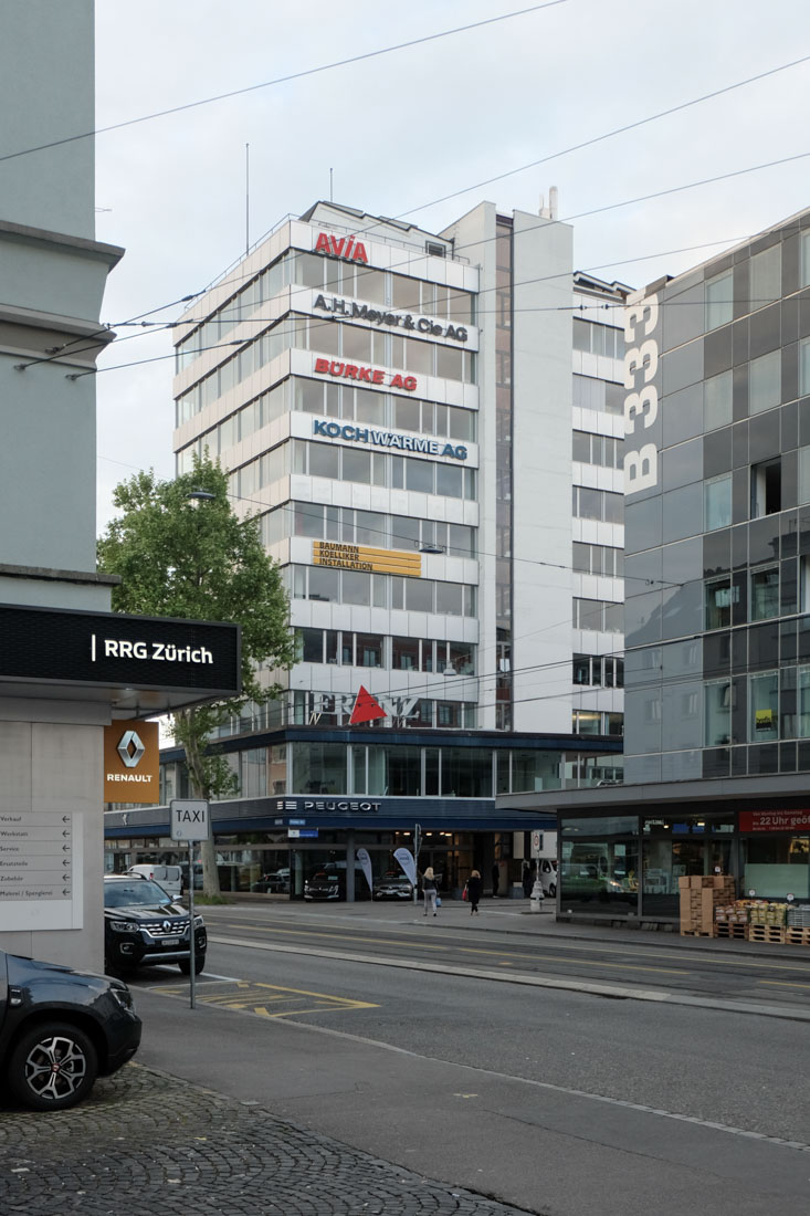 Werner Stcheli - Office Building
                          "Franz"