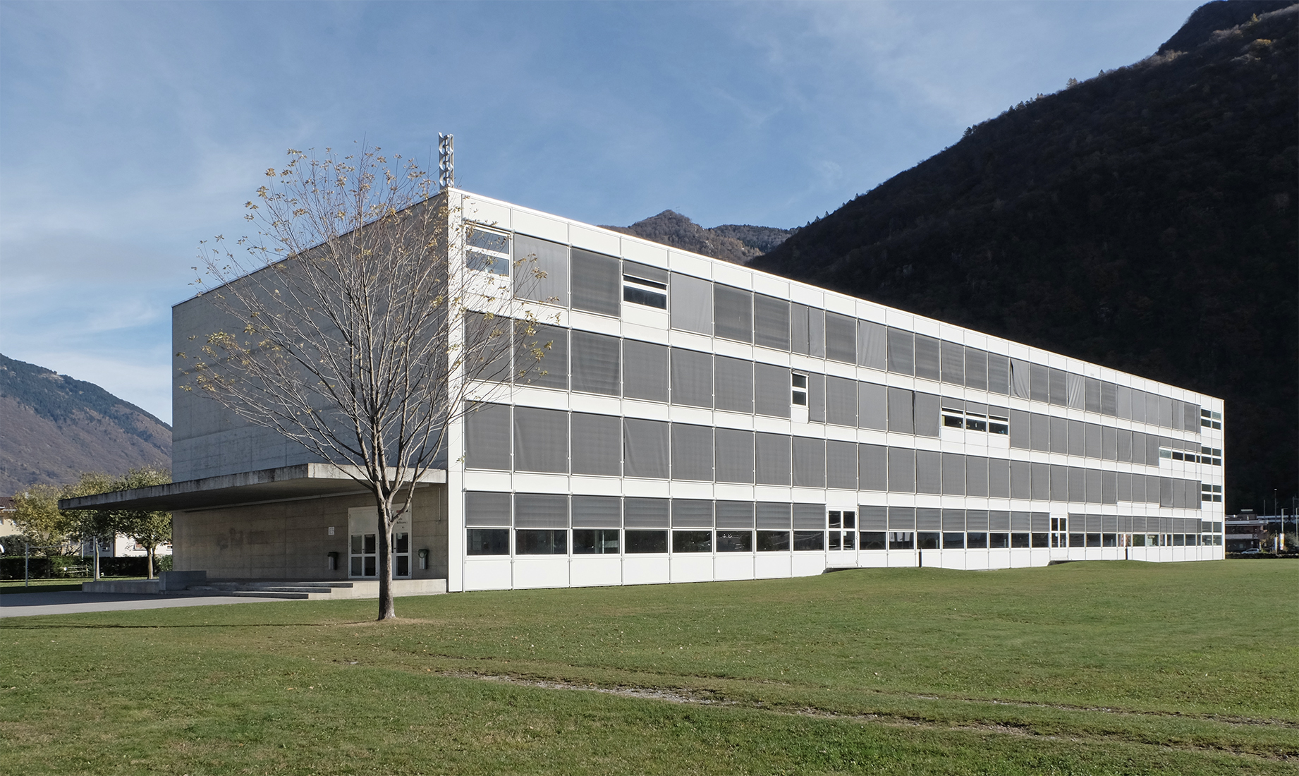 Livio Vacchini - Scuola Media Bellinzona