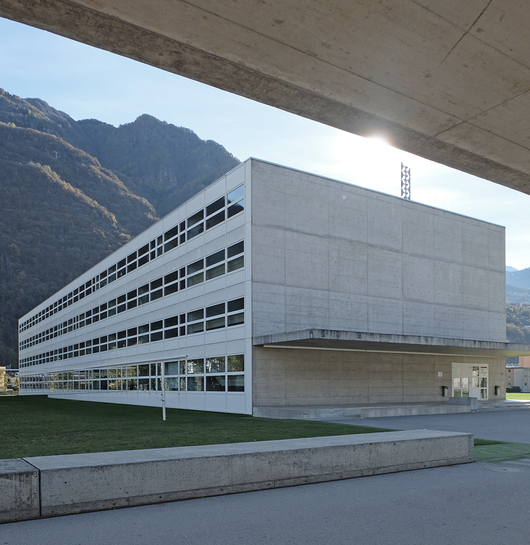 Livio Vacchini - Scuola Media Bellinzona