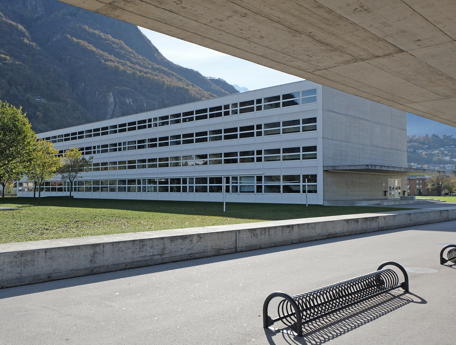 Livio Vacchini - Scuola Media Bellinzona