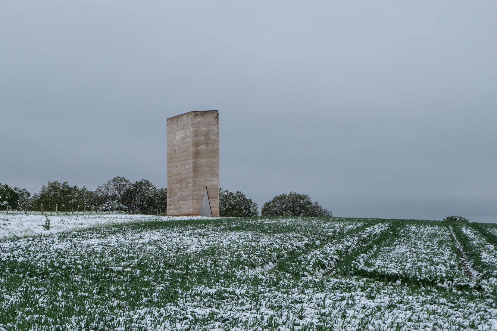 Peter Zumthor - Bruder-Klaus Field Chapel