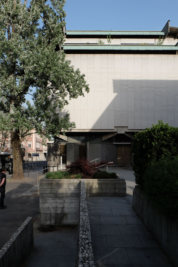 Edvard Ravnikar - Annex to the Gymnasium Secondary School Ljubljana