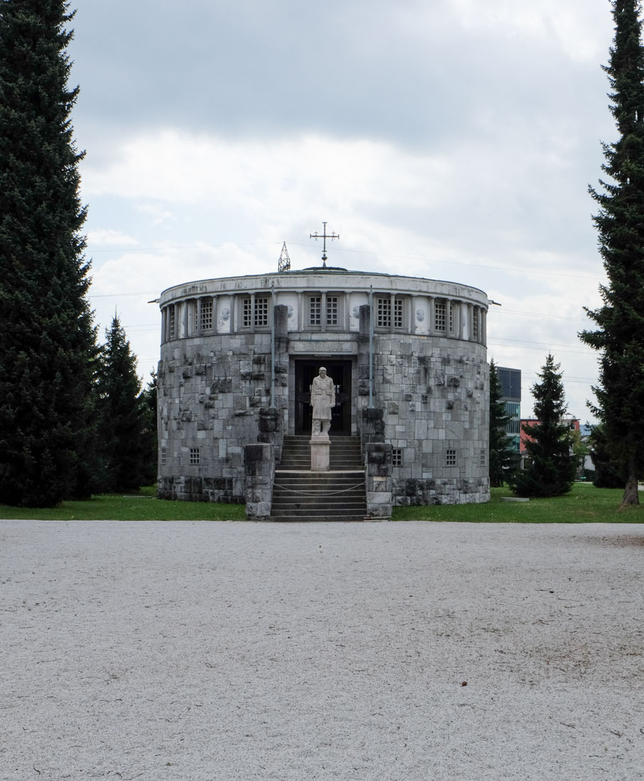 Edvard Ravnikar - Ossuary for the Fallen of WWI