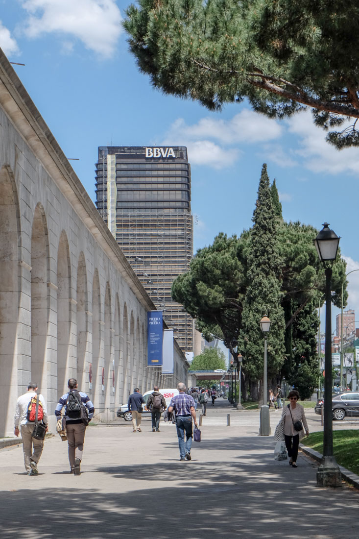 Francisco Javier Senz de Oiza - Banco de Bilbao Tower