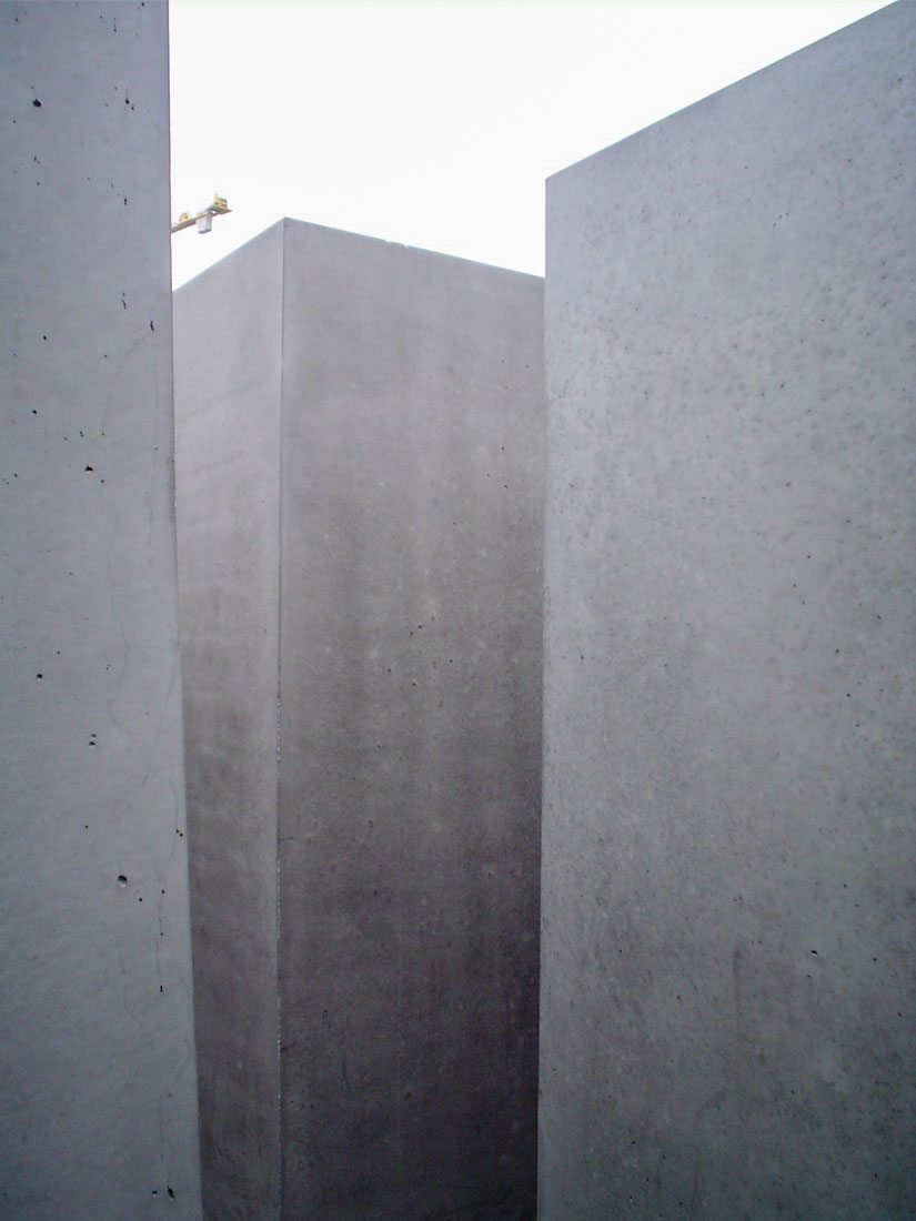 Peter Eisenman - Holocaust Memorial Berlin